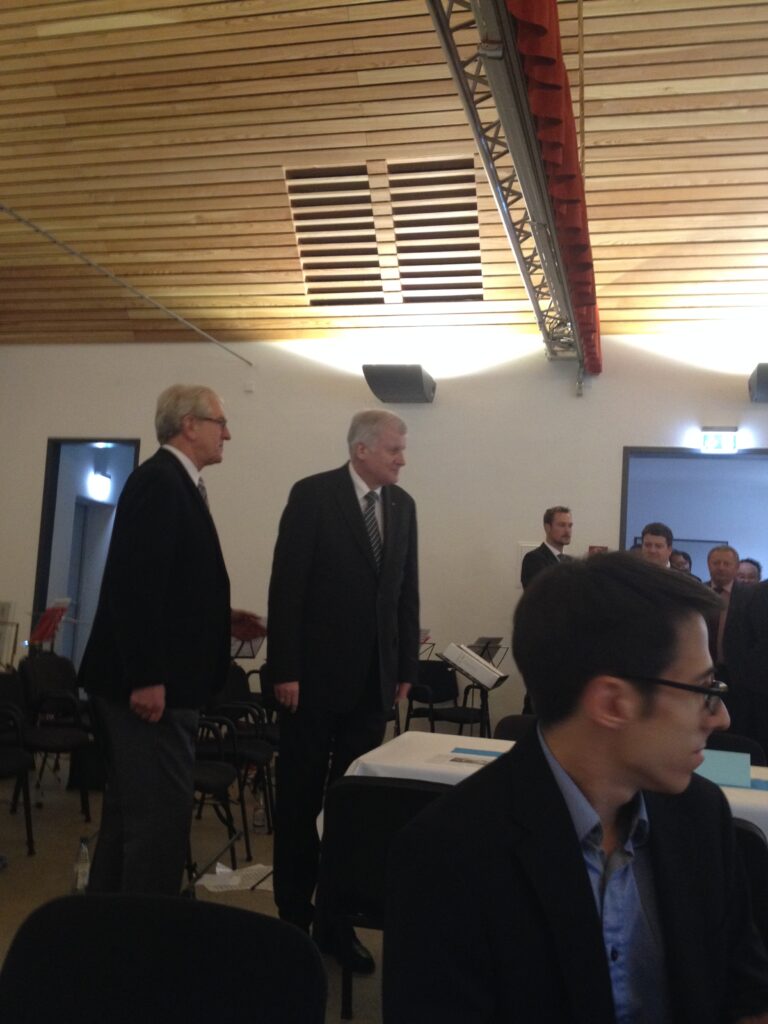 Seehofer kommt in Thundorf an!